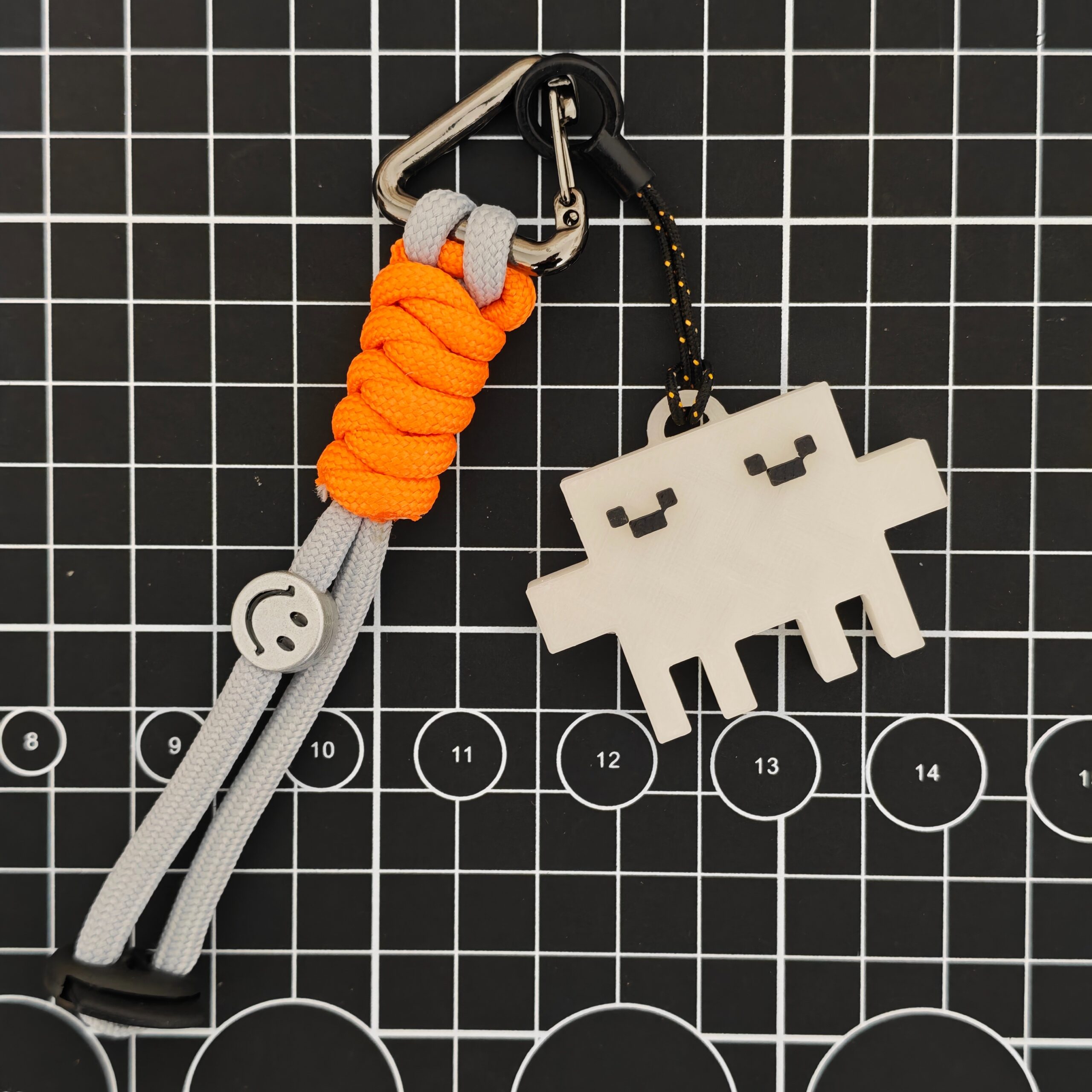 Clawd Keychain Smile Color Change